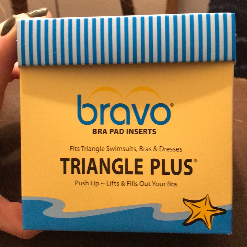 Bravo triangle push up pads BNWT!!