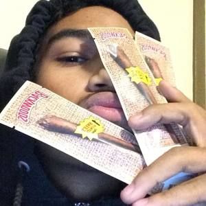 Meet your Posher, Tay