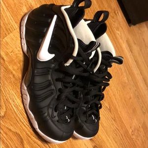 Nike foamposite “Dr Doom” sz 9