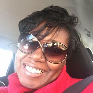 Meet your Posher, Pamela