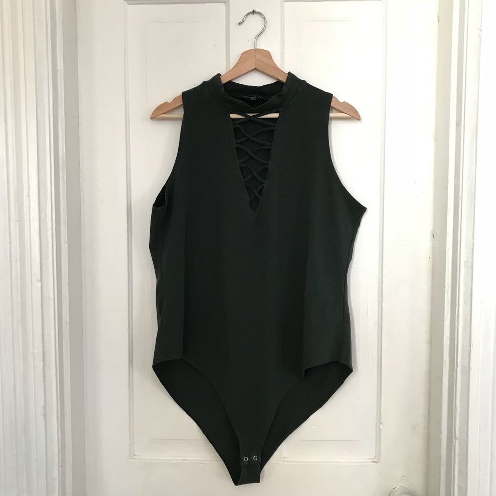 sleeveless knit bodysuit