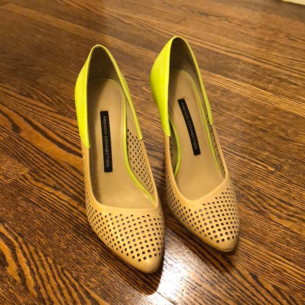 Neon Green and Khaki heel size 7M