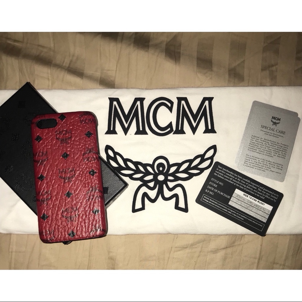 MCM 6s/7 iPhone case.