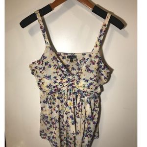 V-neck Express tank top with floral pattern