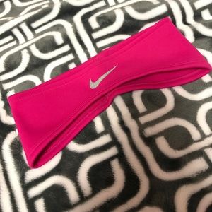 Nike headband