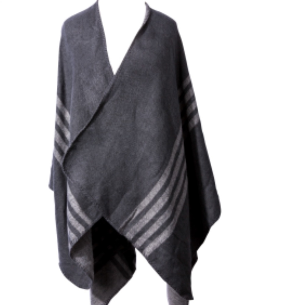 BB Dakota Poncho