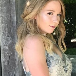 Meet your Posher, Niamh