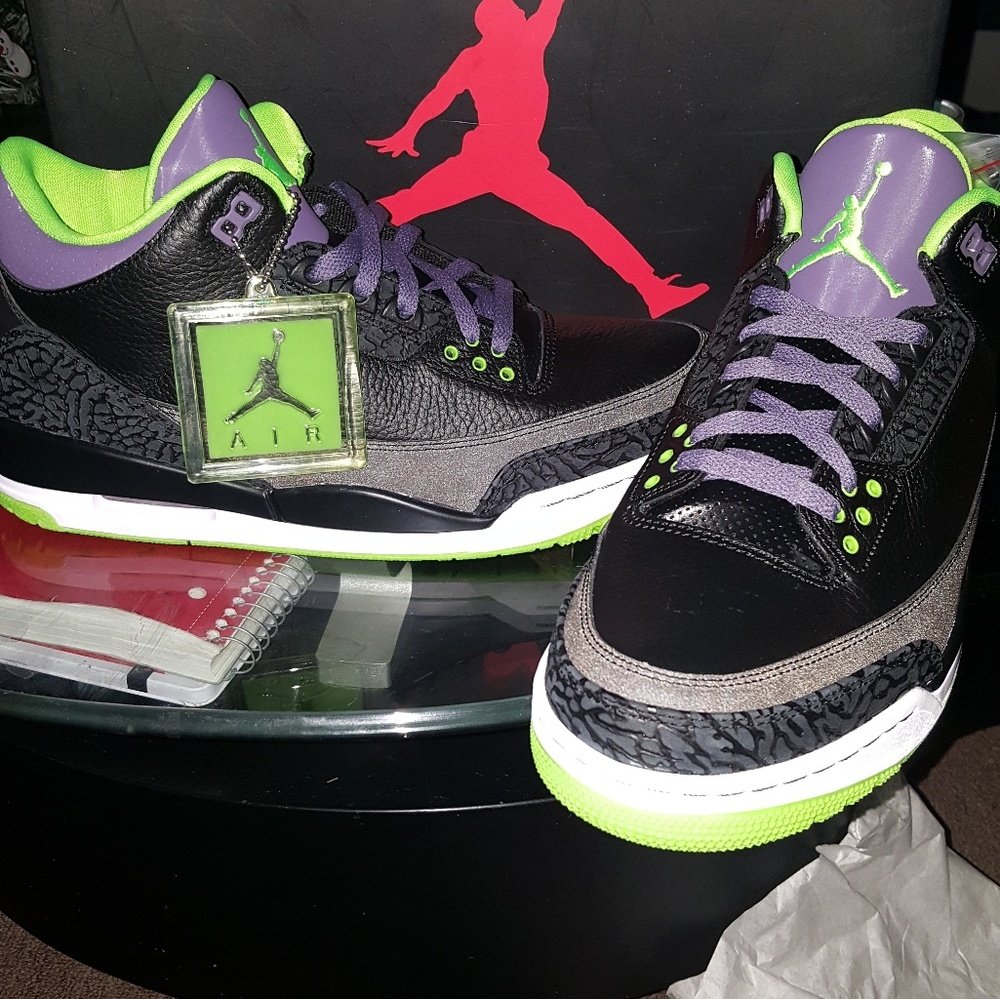 AIR JORDAN 3 RETRO (JOKER) - Picture 2 of 6