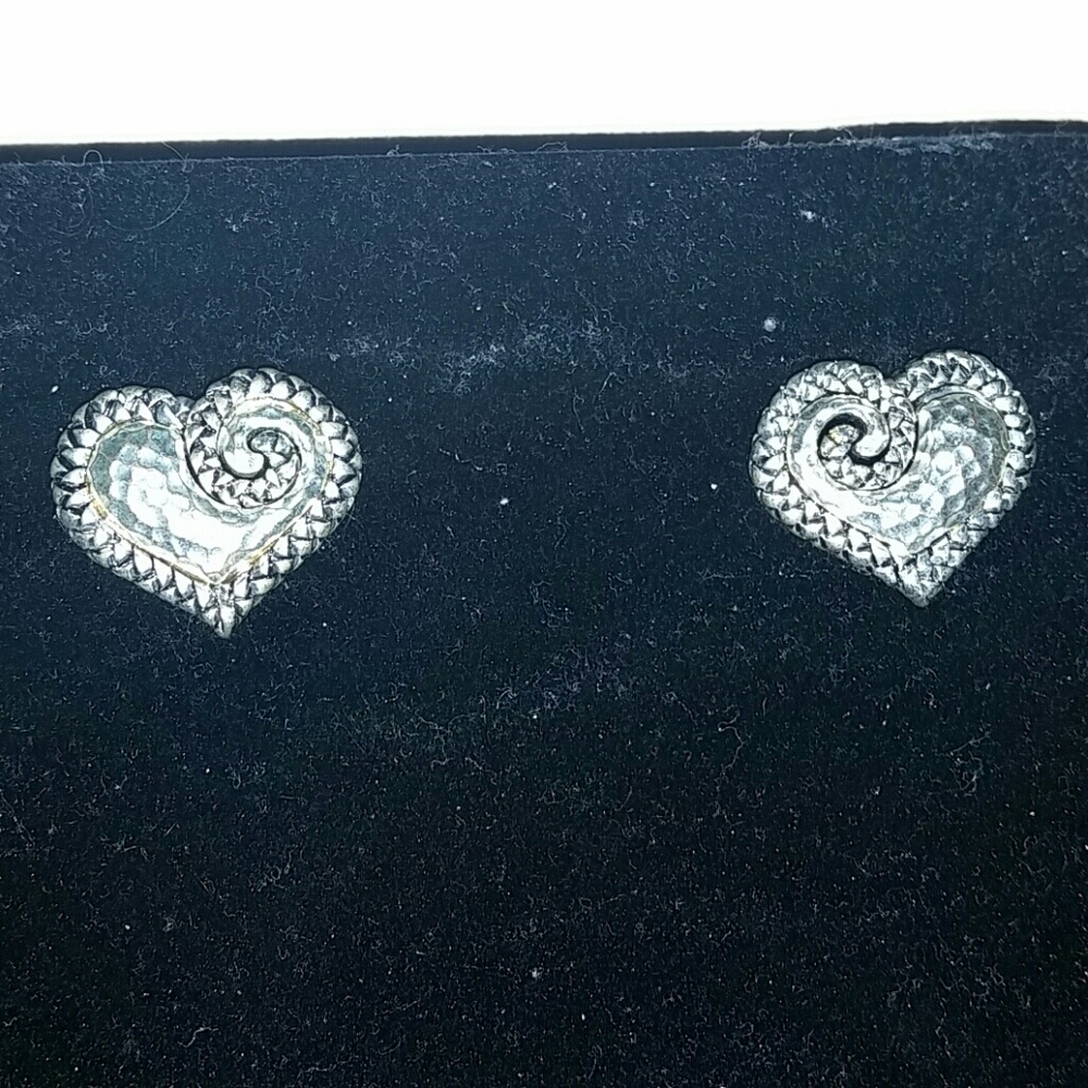 925 Sterling Silver Heart Earrings