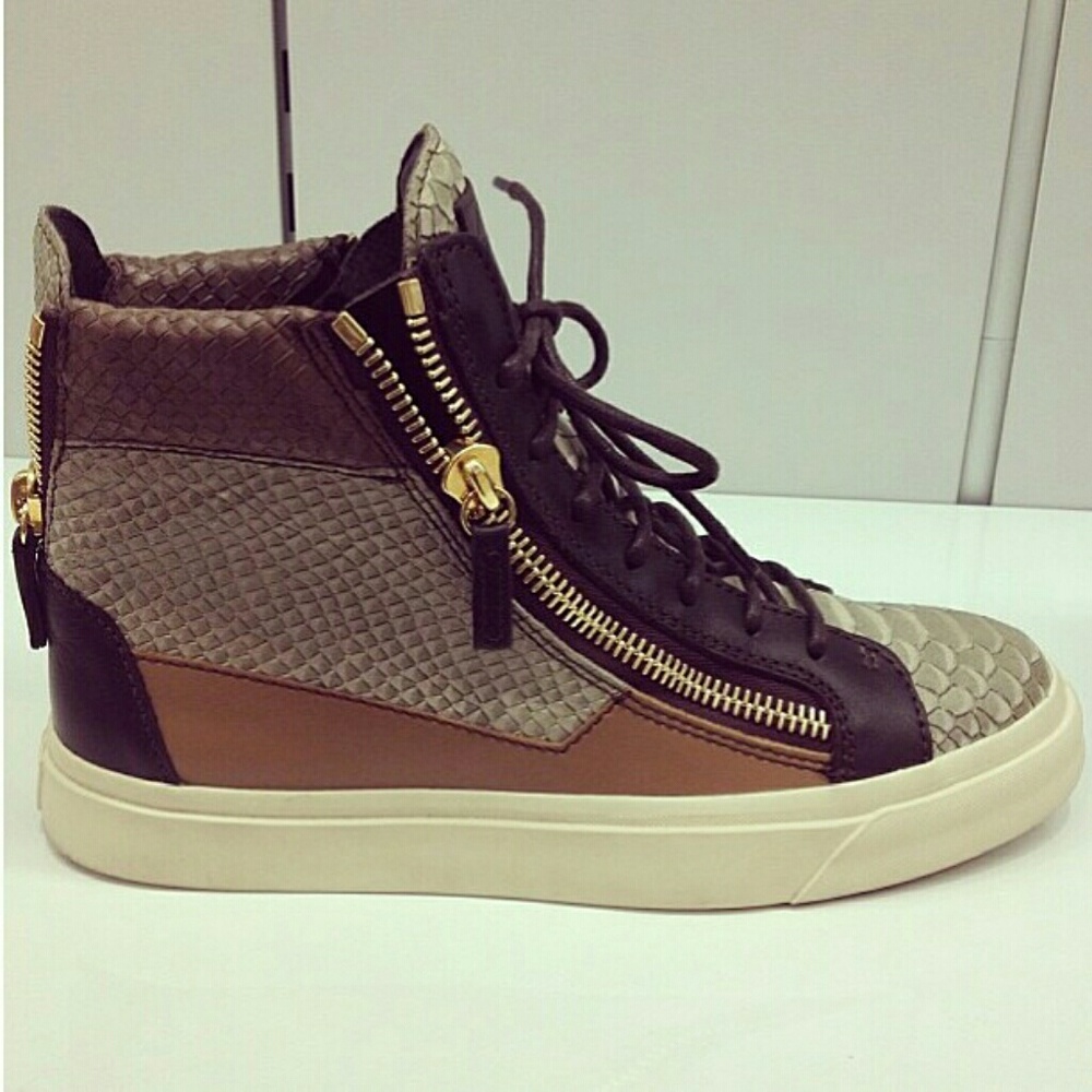 GIUSEPPE ZANOTTI