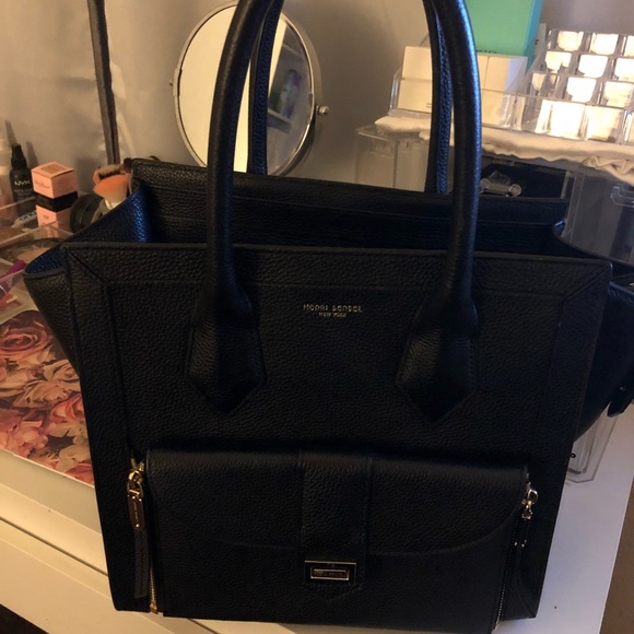 Like New Henri Bendel Black Bag - Picture 2 of 4