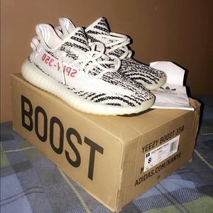 350 V2 Zebra Yeezy Boost