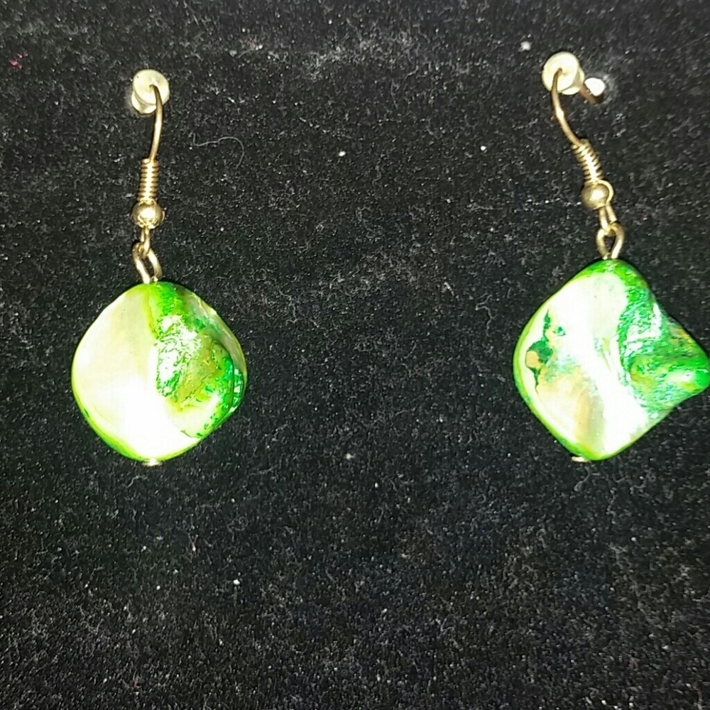 Pearl Essences Chandelier Earrings