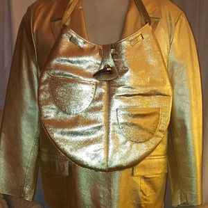 Curvy ladies clothes and accessories