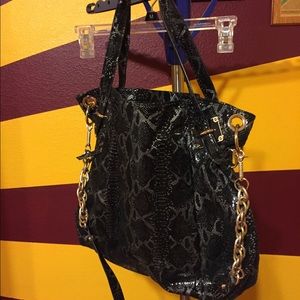 Leather bag
