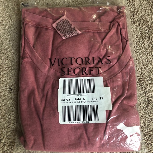 Victoria Secret PINK Long Sleeve SOLD OUT in store - Picture 4 of 7