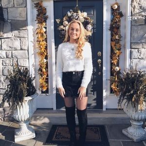 Meet your Posher, Olivia