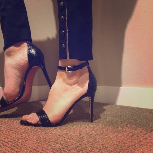 tory burch ellie heels