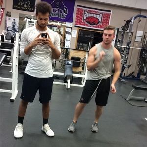 Meet your Posher, Darius