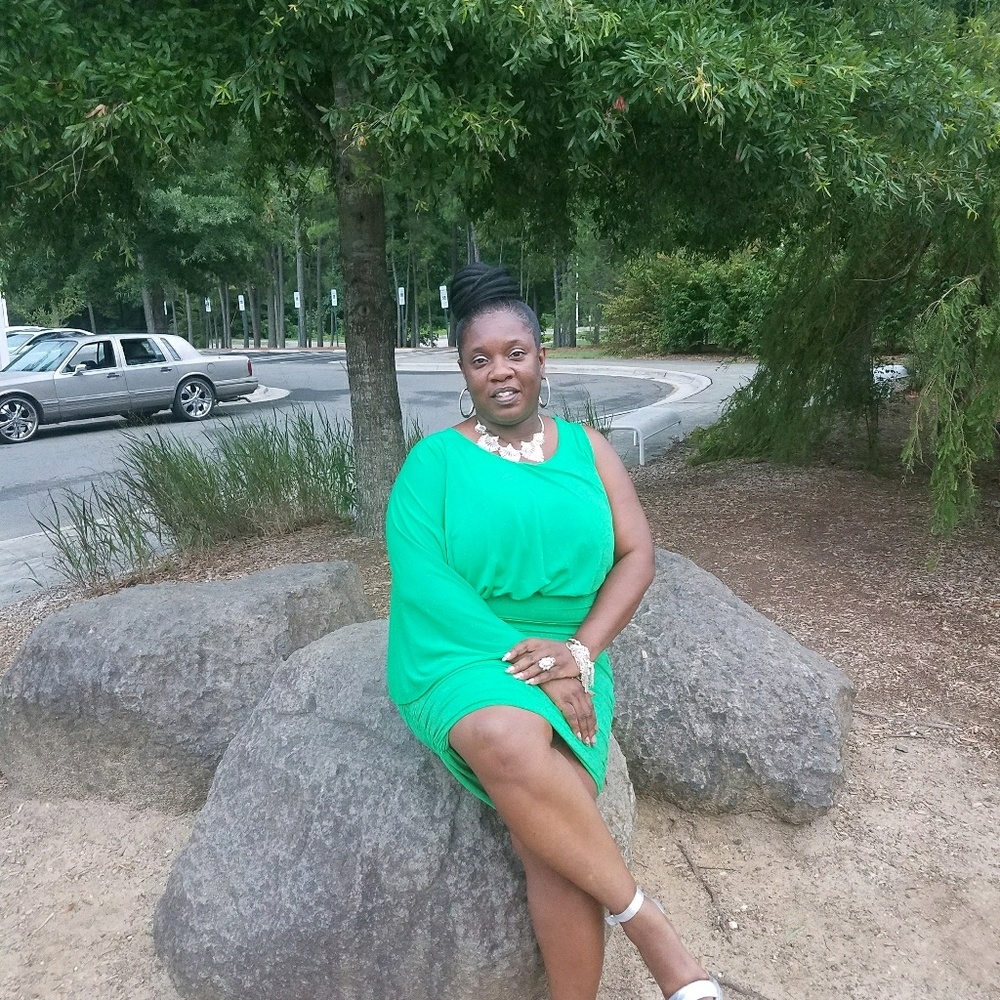 Meet your Posher, Beverly