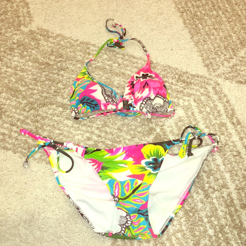 Old Navy swimsuit