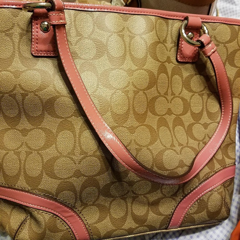 Coach handbag (SOLD)