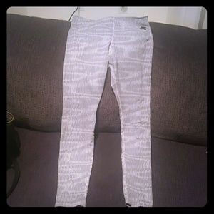 Nike performance leggings