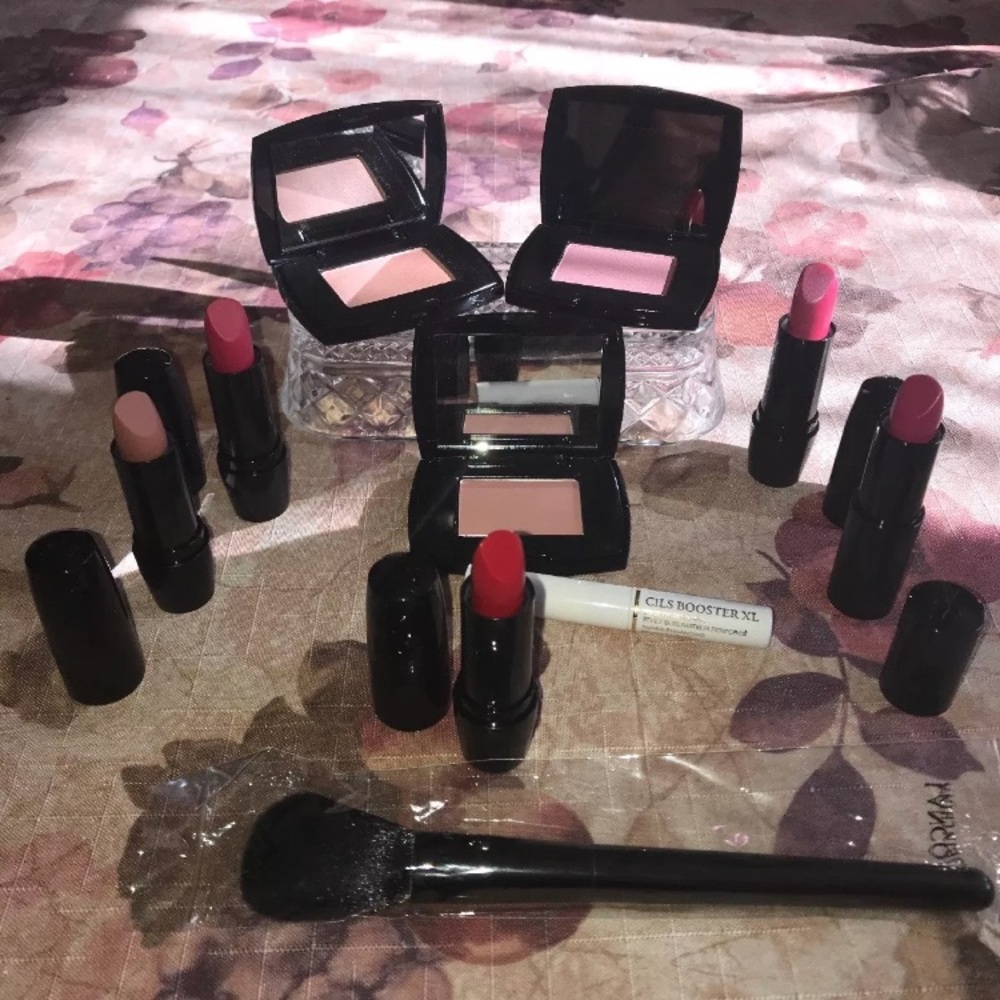 Lancome lipstick and blush lot brand new.