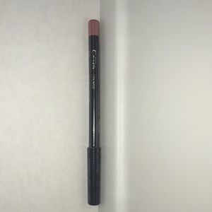 ofra cosmetics— lip liner