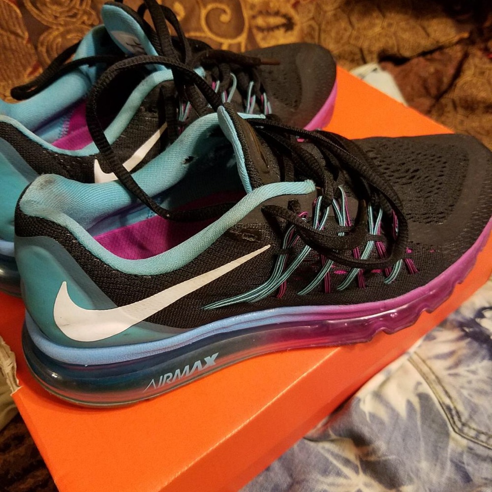 Women’s air max (SOLD)