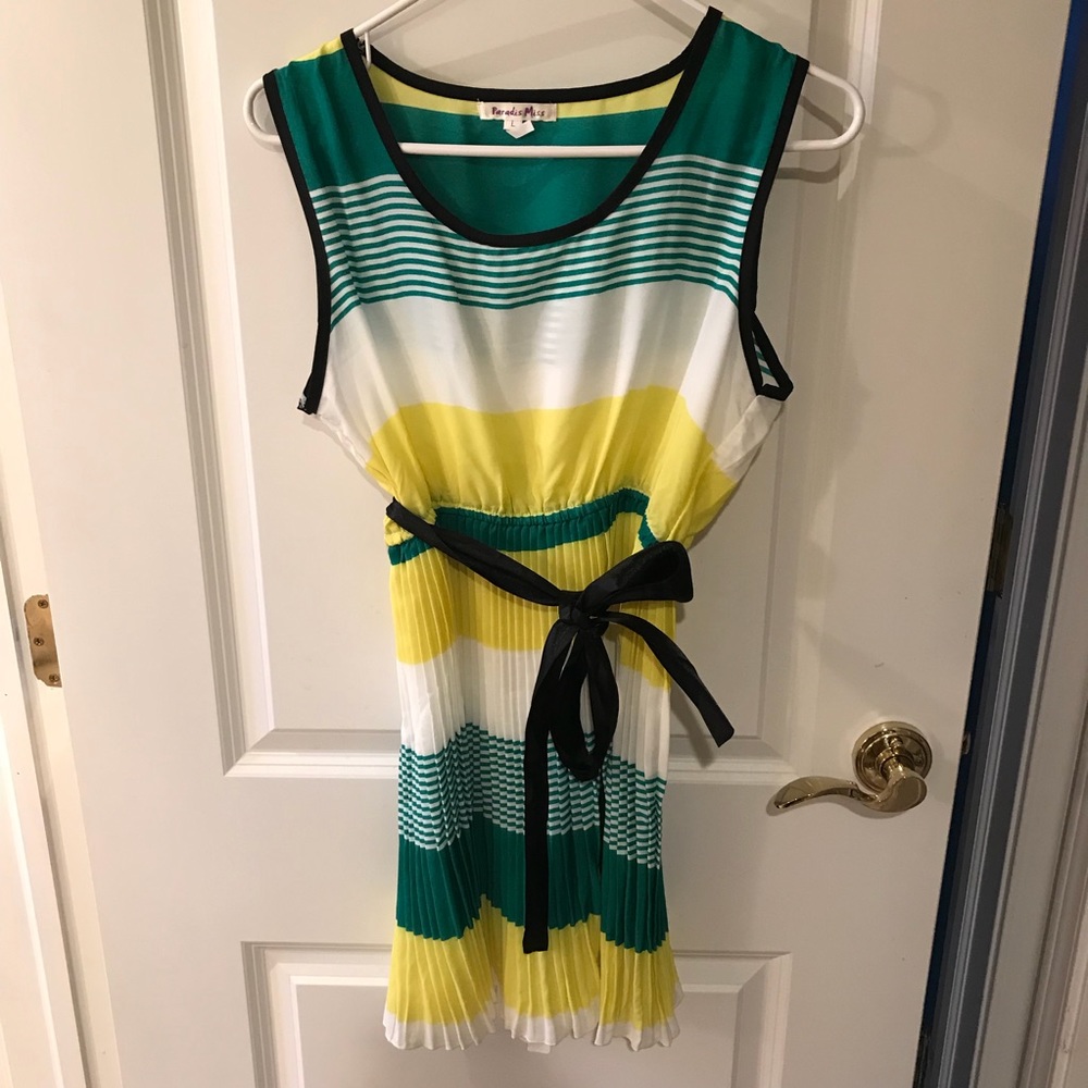 Cute green and yellow dress