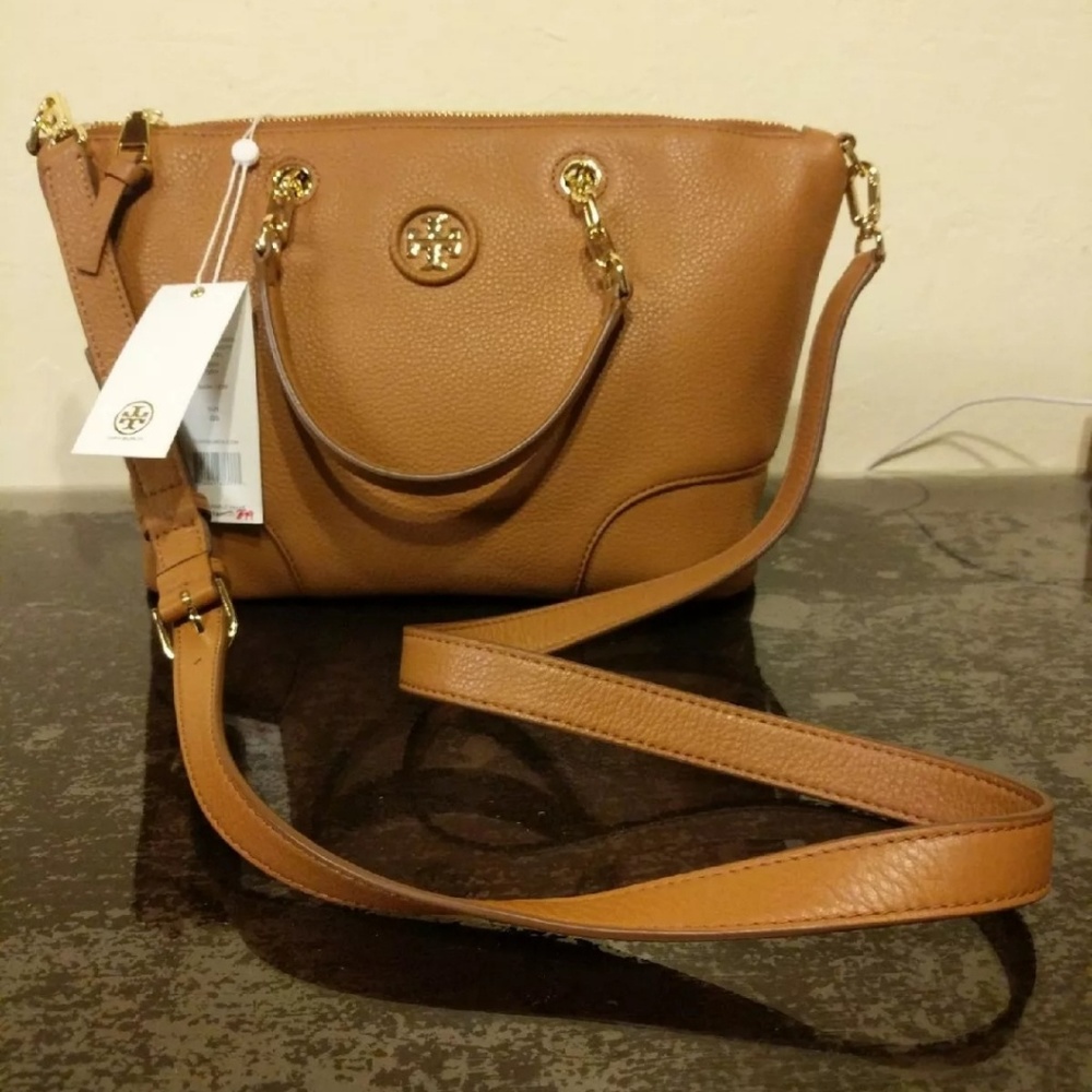 SOLD 🔖NW Tory Burch Whipstitch logo small satchel