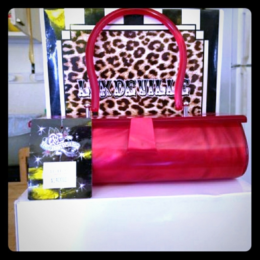 Lux Di Ville Vintage Style Purse