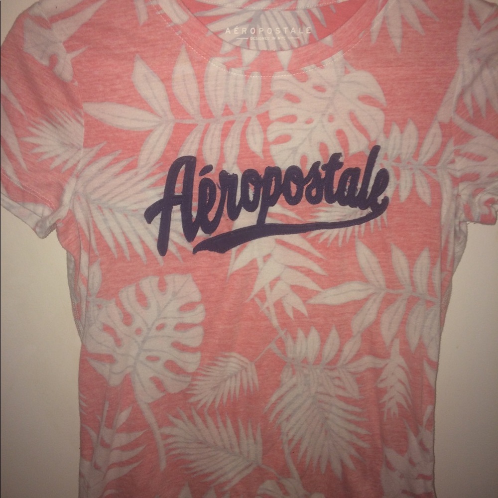 TROPICAL PINK AND WHITE T-SHIRT