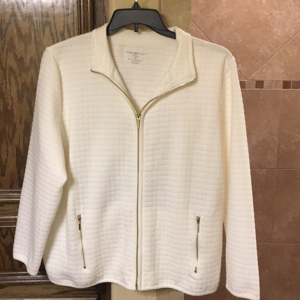 Light weight jacket