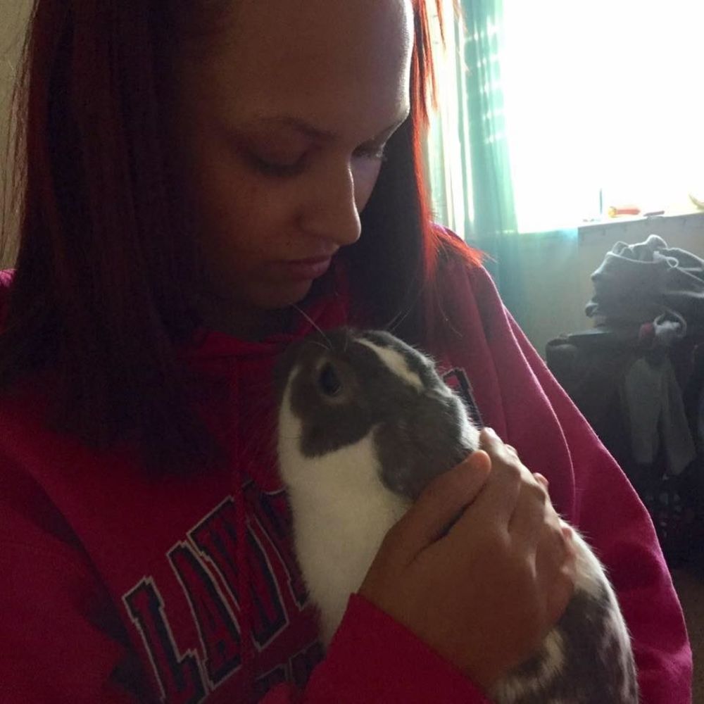 Meet your Posher, Briana