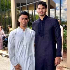 Meet your Posher, Aasim