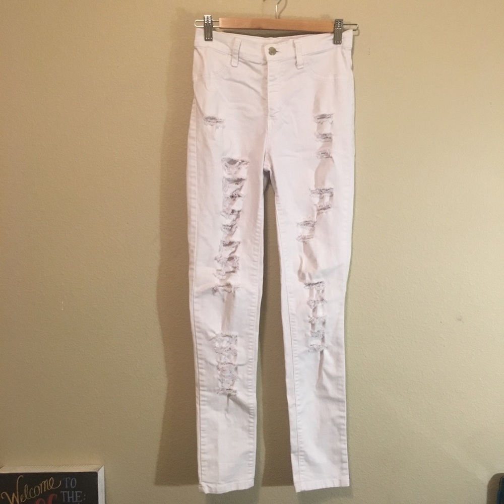 White ripped skinny jeans