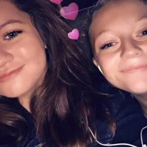 Meet your Posher, Mikayla