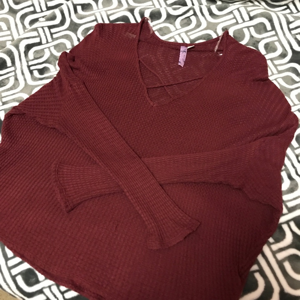 Thin sweater