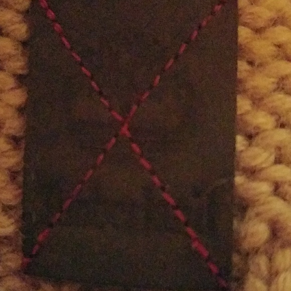 Hat - Picture 6 of 6