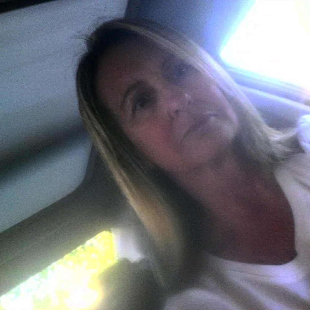 Meet your Posher, Sharon