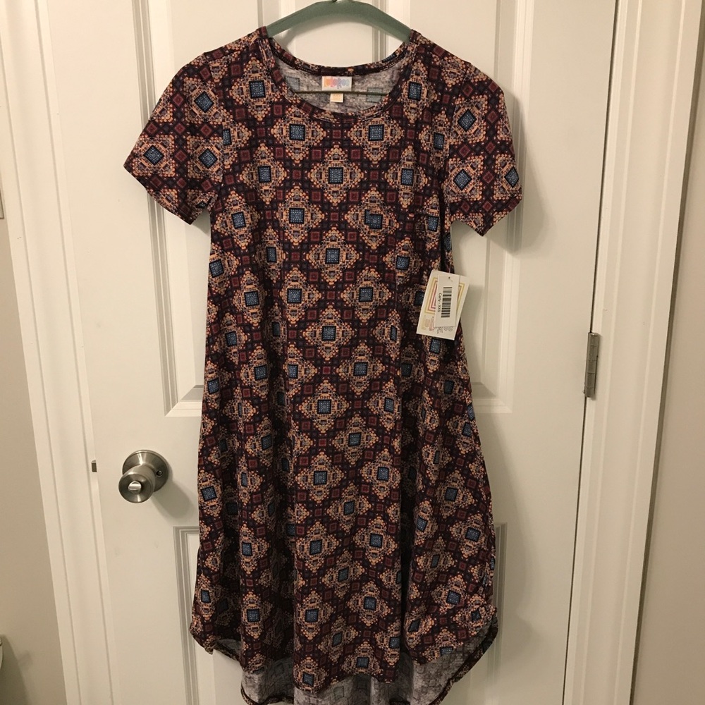 BNWT Lularoe XXS Burgundy Patterned Carly