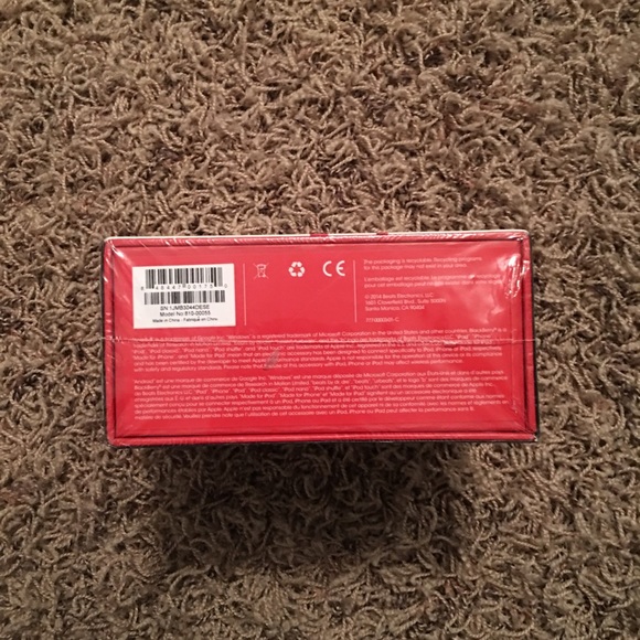 Beats Headphones - Picture 5 of 5