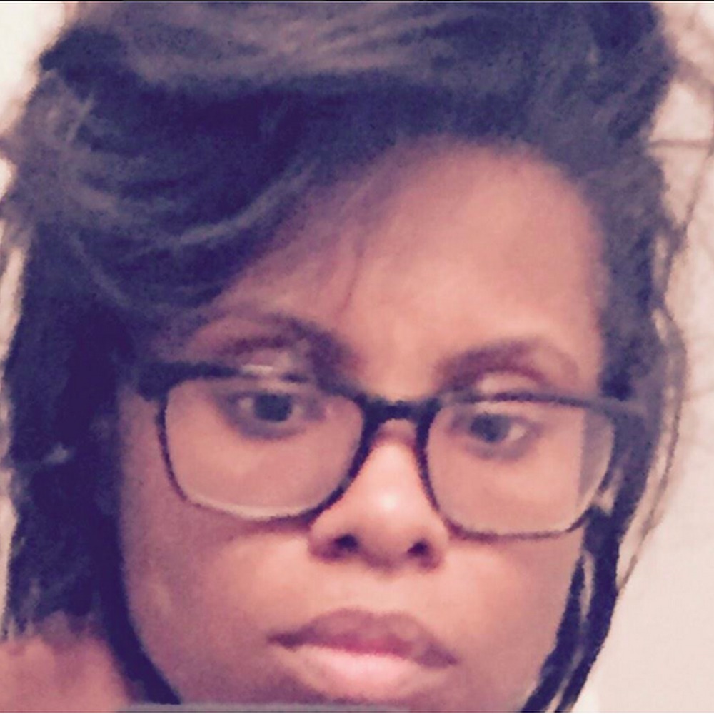 Meet your Posher, Tonia