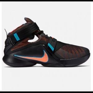 Lebrons size 5.5 (men’s) multicolored & breathable