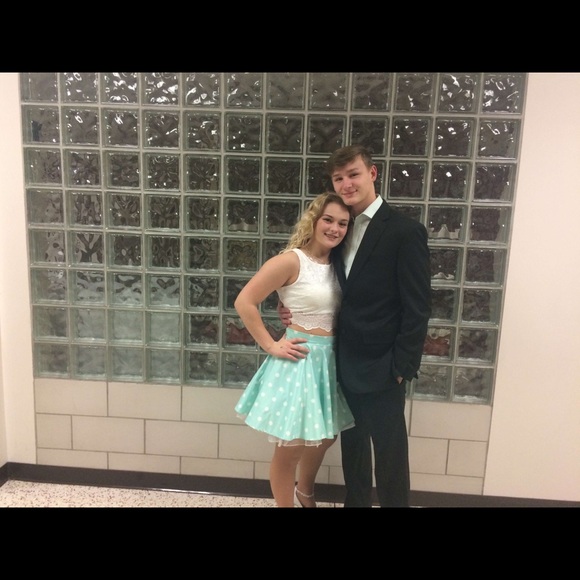 Two piece formal dress - Picture 3 of 3