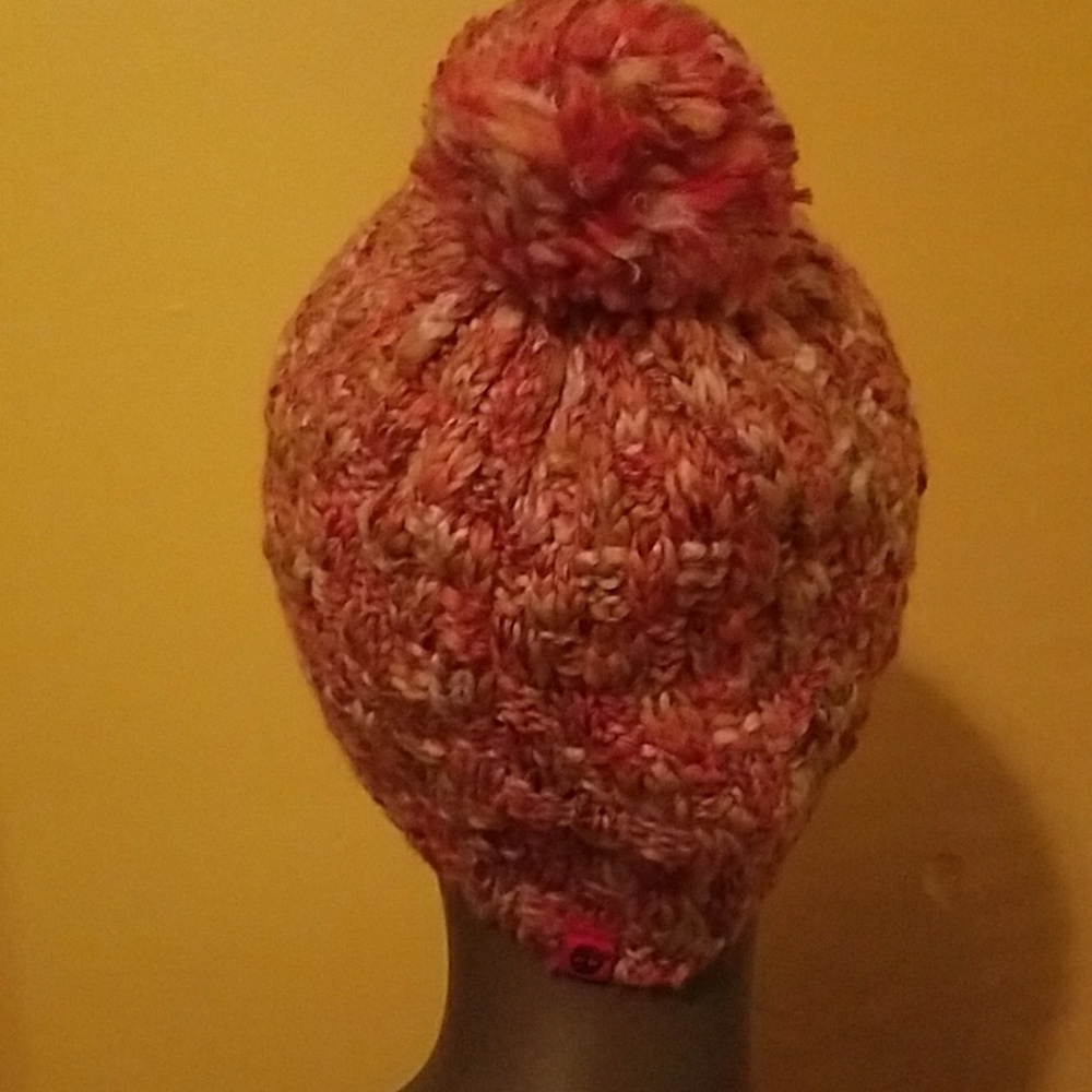 Hat - Picture 4 of 7