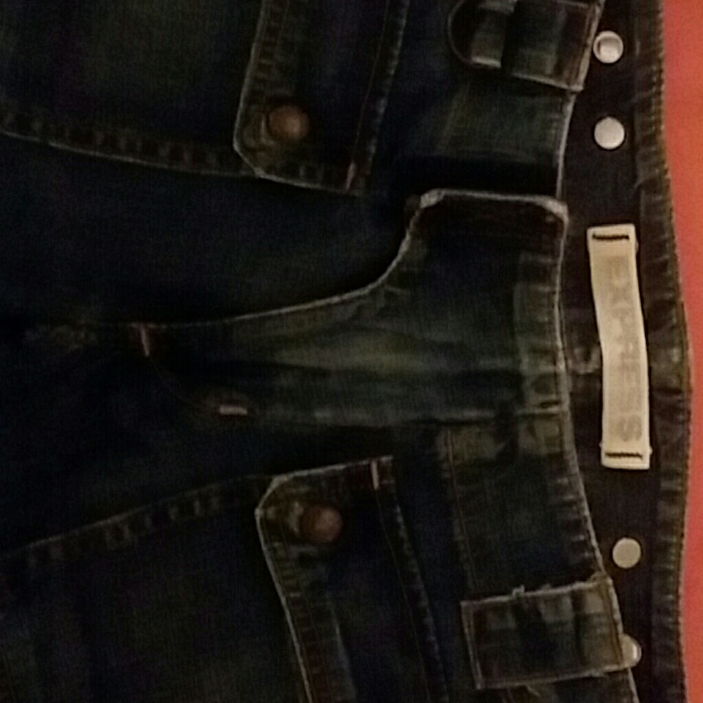 Express - Picture 2 of 3