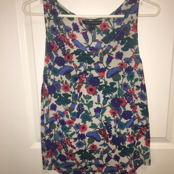 French Connection 100% silk floral top - Picture 1 of 3